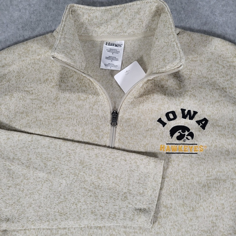 Iowa Hawkeyes 1/4 Zip Long Sleeve Fleece Hanes Mens Medium Cream Embroider Logo